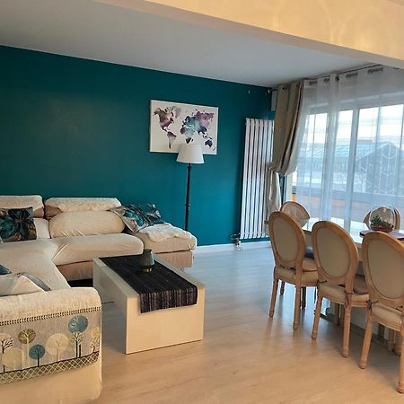 Bel Appartement Lumineux De 100M2 6 Places 3 Chambres Au 3E Etage Avec Ascenseur -A 5Mn A Pied Du Parc Des Expositions Congres De Dijon Et Eng Et 10Mn Du Centre Ville Place Parking Devant L'Immeuble 외부 사진